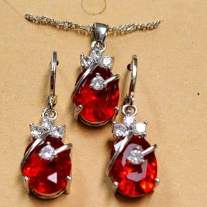 925S  Silver Red Crystal Stone Pendant Necklace/Hoop Earrings Set